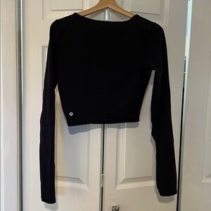 Lululemon cropped top